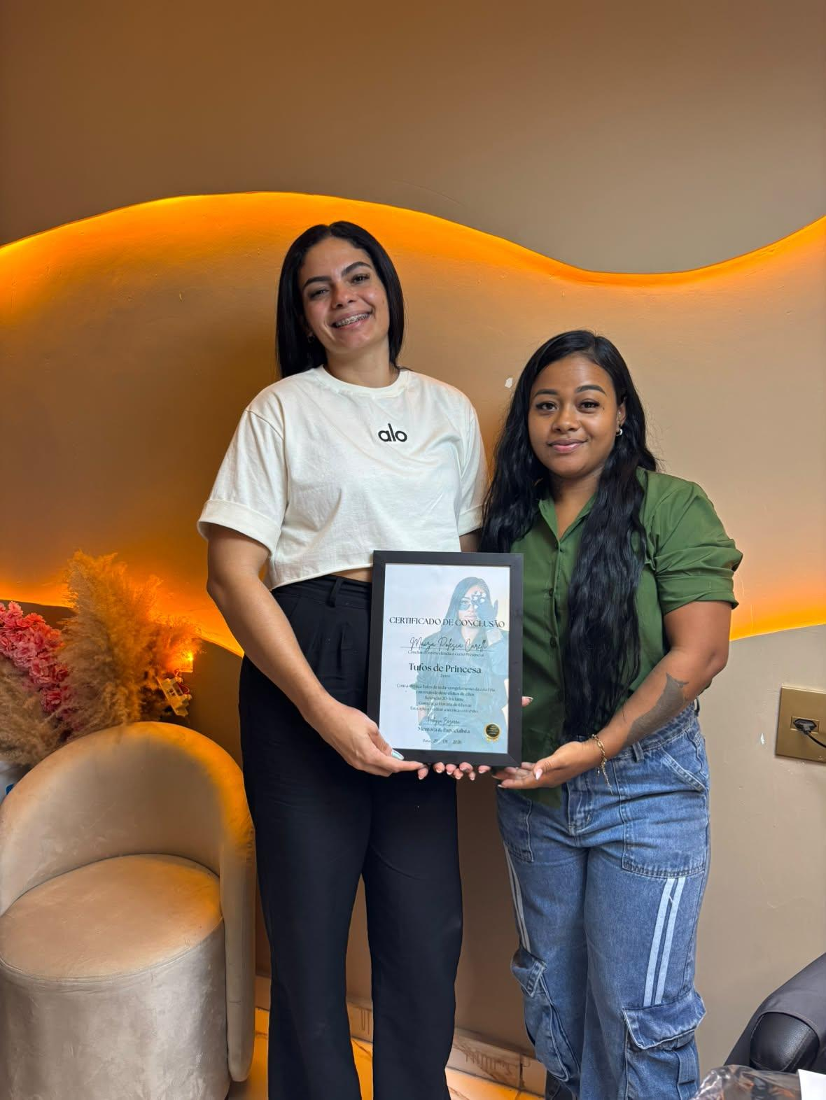 Heloísa Bezerra com aluna certificada 4