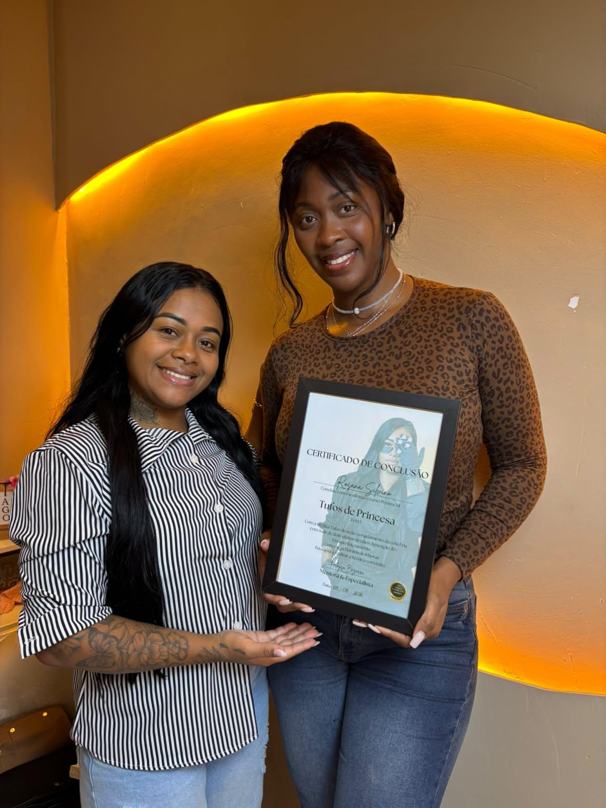 Heloísa Bezerra com aluna certificada 3